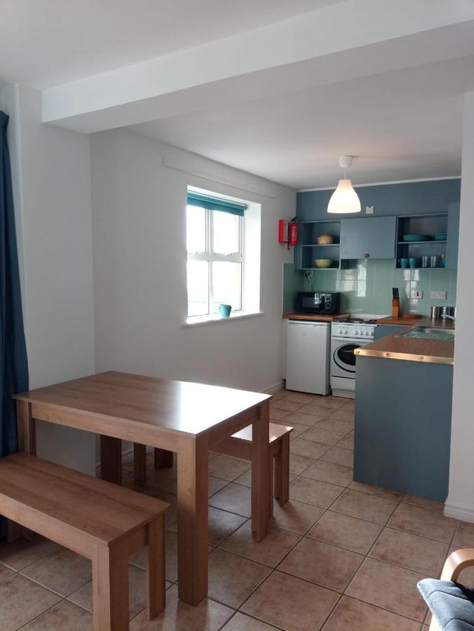 Beach Side Apartment バンドラン エクステリア 写真