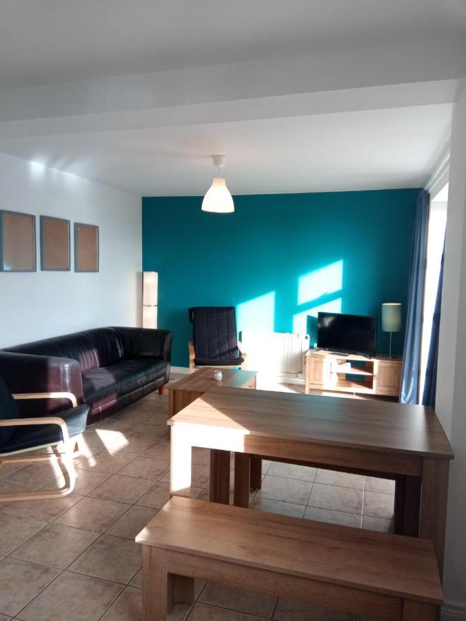Beach Side Apartment バンドラン エクステリア 写真