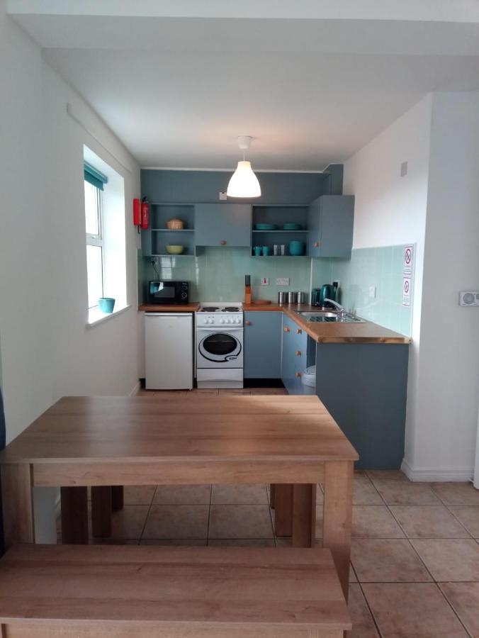 Beach Side Apartment バンドラン エクステリア 写真